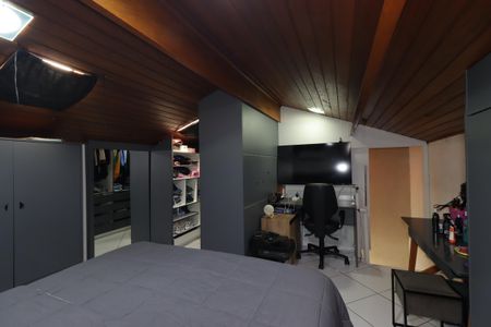 Casa de condomínio à venda com 132m², 3 quartos e 2 vagasQuarto 3