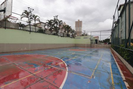 Casa de condomínio à venda com 132m², 3 quartos e 2 vagasÁrea Comum - Quadra