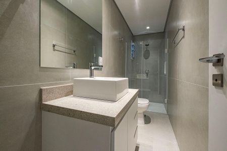 Apartamento para alugar com 130m², 3 quartos e 1 vaga Apartamento para alugar com 130m², 3 quartos e 1 vagaBanheiro