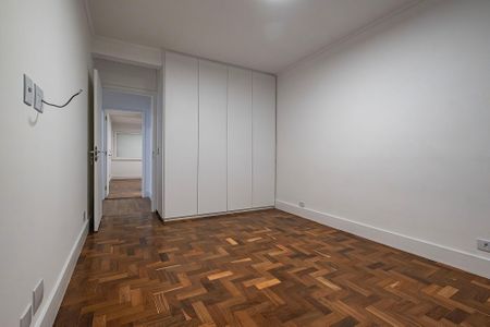 Apartamento para alugar com 130m², 3 quartos e 1 vaga Apartamento para alugar com 130m², 3 quartos e 1 vagaQuarto 2