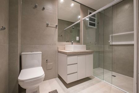 Apartamento para alugar com 130m², 3 quartos e 1 vaga Apartamento para alugar com 130m², 3 quartos e 1 vagaSuíte