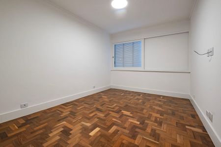 Apartamento para alugar com 130m², 3 quartos e 1 vaga Apartamento para alugar com 130m², 3 quartos e 1 vagaQuarto 2