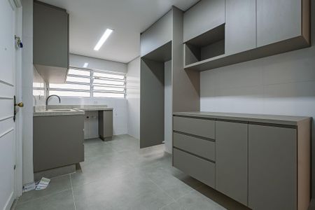 Apartamento para alugar com 130m², 3 quartos e 1 vaga Apartamento para alugar com 130m², 3 quartos e 1 vagaCozinha
