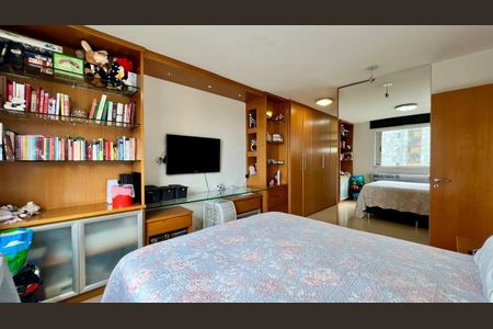 Apartamento à venda com 125m², 3 quartos e 2 vagasquarto 