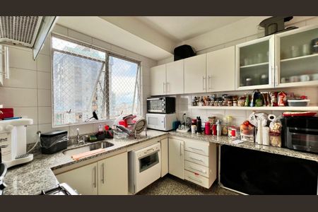 Apartamento à venda com 125m², 3 quartos e 2 vagascozinha