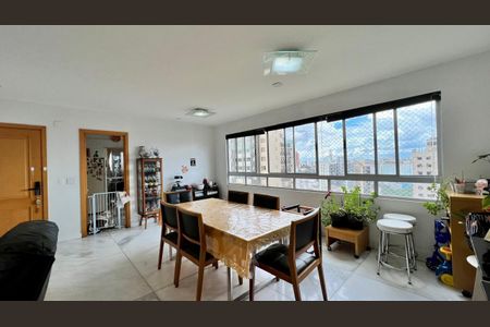 sala  de apartamento à venda com 3 quartos, 125m² em Funcionários, Belo Horizonte