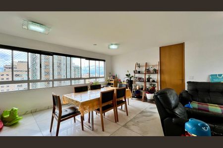sala  de apartamento à venda com 3 quartos, 125m² em Funcionários, Belo Horizonte