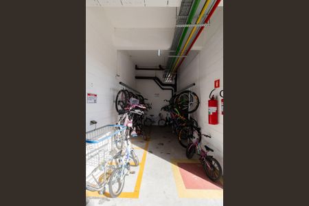 Apartamento para alugar com 48m², 2 quartos e 1 vagaÁrea Comum - Bicicletário    