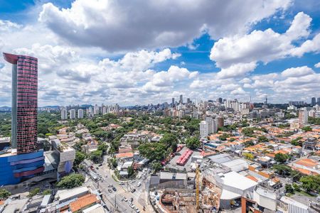 Varanda - Vista de apartamento à venda com 2 quartos, 67m² em Pinheiros, São Paulo