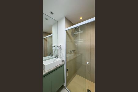 Banheiro de kitnet/studio à venda com 1 quarto, 22m² em Brooklin, São Paulo