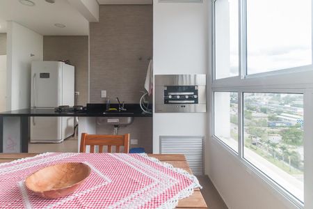 Varanda de kitnet/studio para alugar com 1 quarto, 40m² em Vila Mogilar, Mogi das Cruzes