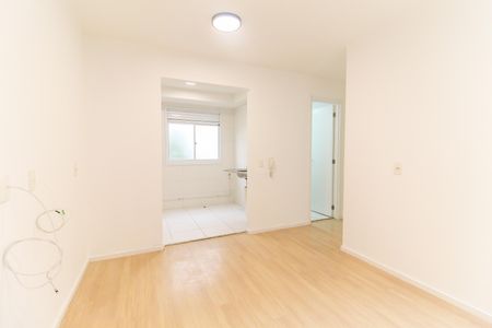 Sala de apartamento para alugar com 2 quartos, 44m² em Colônia (zona Leste), São Paulo