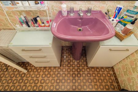 Casa para alugar com 200m², 3 quartos e 2 vagasBanheiro 1