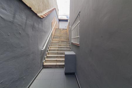 Casa para alugar com 200m², 3 quartos e 2 vagasCorredor