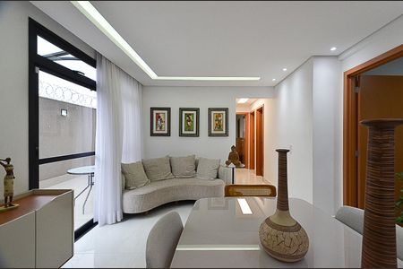 Apartamento à venda com 145m², 3 quartos e 2 vagas Apartamento à venda com 145m², 3 quartos e 2 vagasSala Ambientes