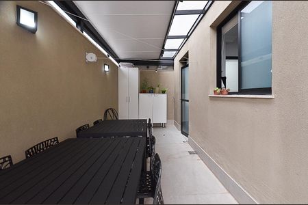 Apartamento à venda com 145m², 3 quartos e 2 vagas Apartamento à venda com 145m², 3 quartos e 2 vagasÁrea Privativa