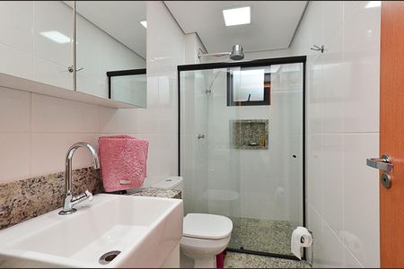 Apartamento à venda com 145m², 3 quartos e 2 vagas Apartamento à venda com 145m², 3 quartos e 2 vagasBanheiro Suíte