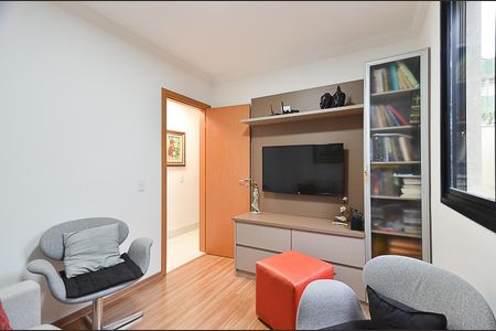 Apartamento à venda com 145m², 3 quartos e 2 vagas Apartamento à venda com 145m², 3 quartos e 2 vagasQuarto 1