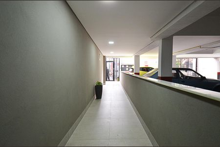 Apartamento à venda com 145m², 3 quartos e 2 vagas Apartamento à venda com 145m², 3 quartos e 2 vagasHall de entrada