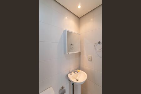 Apartamento à venda com 67m², 2 quartos e 1 vaga Apartamento à venda com 67m², 2 quartos e 1 vagaBanheiro