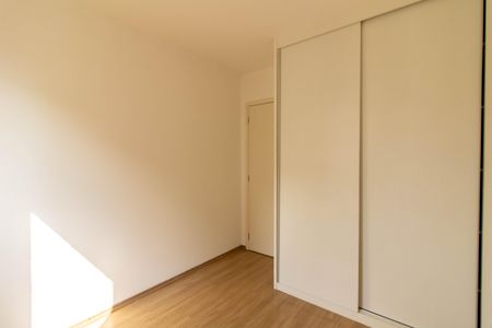 Apartamento à venda com 67m², 2 quartos e 1 vagaQuarto 2