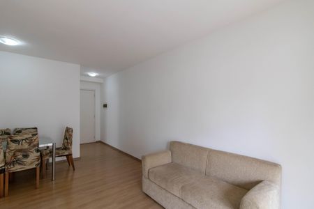 Sala de apartamento à venda com 2 quartos, 67m² em Vila Rosalia, Guarulhos