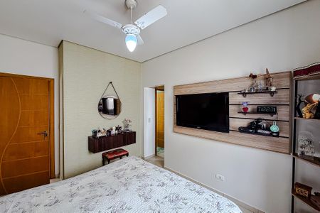 Casa à venda com 250m², 4 quartos e 4 vagasQuarto 4 - Suíte