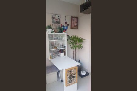 Apartamento à venda com 74m², 3 quartos e 1 vagaCopa