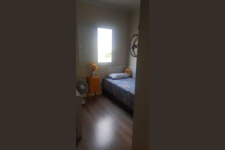 Quarto de apartamento à venda com 3 quartos, 74m² em Umuarama, Osasco