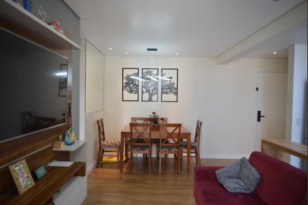 Sala de apartamento à venda com 2 quartos, 68m² em Vila Apiai, Santo André