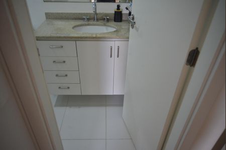 Apartamento à venda com 68m², 2 quartos e 1 vagaBanheiro da Suíte