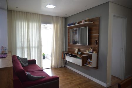 Sala de apartamento à venda com 2 quartos, 68m² em Vila Apiai, Santo André