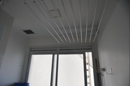 Apartamento à venda com 68m², 2 quartos e 1 vagaÁrea de Serviço