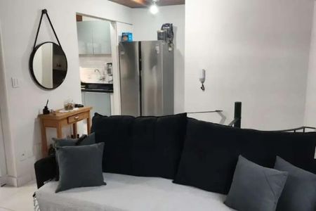 Apartamento à venda com 85m², 2 quartos e 1 vaga Apartamento à venda com 85m², 2 quartos e 1 vagaSala
