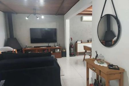 Sala de apartamento à venda com 2 quartos, 85m² em Santana, Porto Alegre