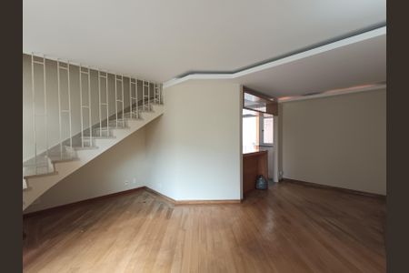 Casa para alugar com 3 quartos, 130m² em Vila Clementino, São Paulo