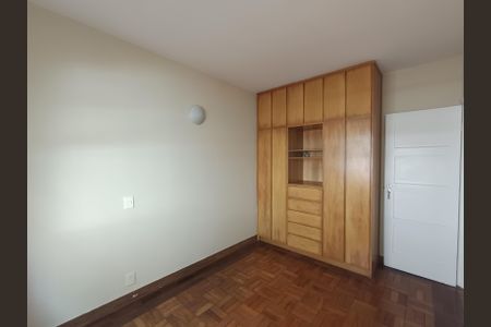 Casa para alugar com 130m², 3 quartos e 2 vagas