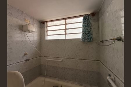 Casa para alugar com 130m², 3 quartos e 2 vagas