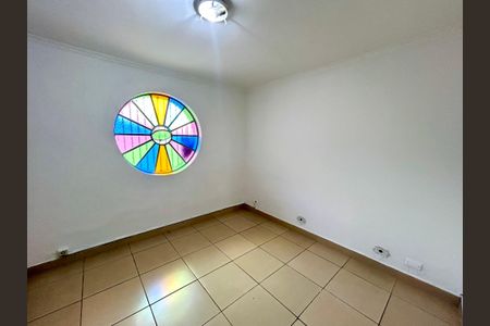 Quarto 2 de casa para alugar com 2 quartos, 340m² em Jardim Santa Mena, Guarulhos