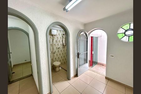 Sala de casa para alugar com 2 quartos, 340m² em Jardim Santa Mena, Guarulhos