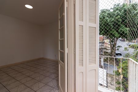Apartamento para alugar com 86m², 2 quartos e sem vagaVaranda do Quarto 1