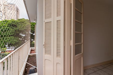 Apartamento para alugar com 86m², 2 quartos e sem vagaVaranda do Quarto 1