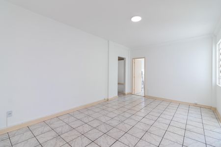 Apartamento para alugar com 86m², 2 quartos e sem vagaSala