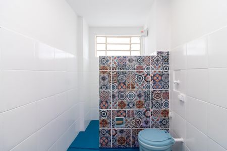 Apartamento para alugar com 86m², 2 quartos e sem vagaBanheiro