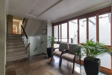 Apartamento para alugar com 75m², 2 quartos e 1 vagaHall social