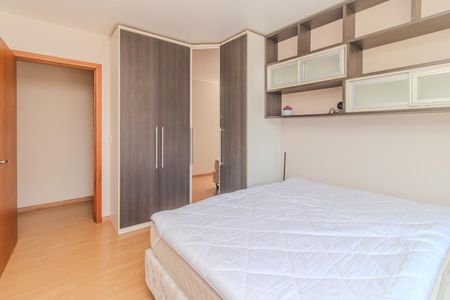 Apartamento para alugar com 75m², 2 quartos e 1 vagaQuarto 1