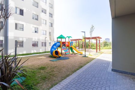Apartamento para alugar com 39m², 2 quartos e sem vagaÁrea comum - Playground