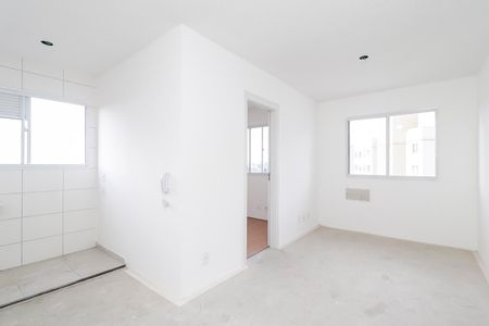 Sala de apartamento para alugar com 2 quartos, 39m² em São Miguel, São Paulo