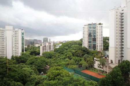 Vista de kitnet/studio para alugar com 0 quarto, 26m² em Três Figueiras, Porto Alegre