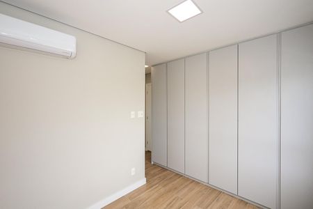 Apartamento à venda com 74m², 3 quartos e 2 vagasSuíte